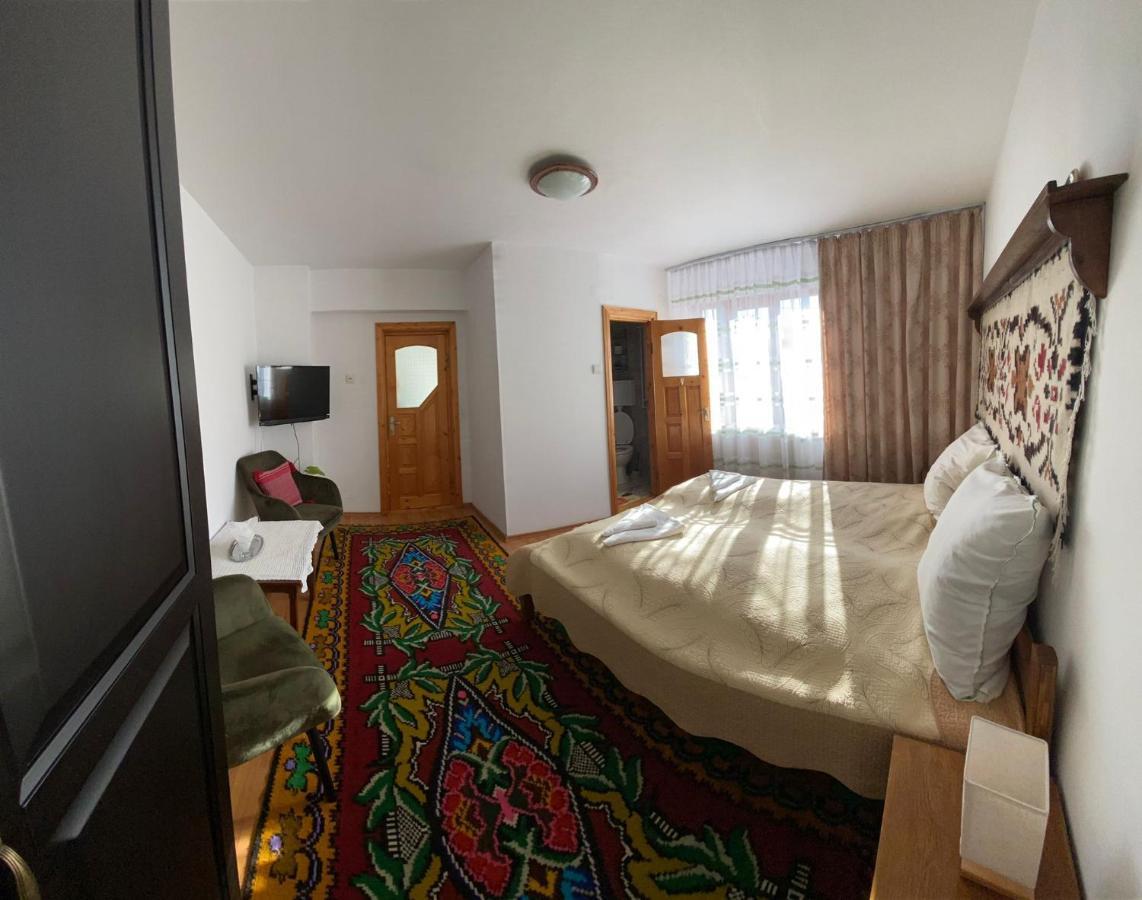 Pensiunea Casa Bianca - Bucovina Vama  Exteriér fotografie