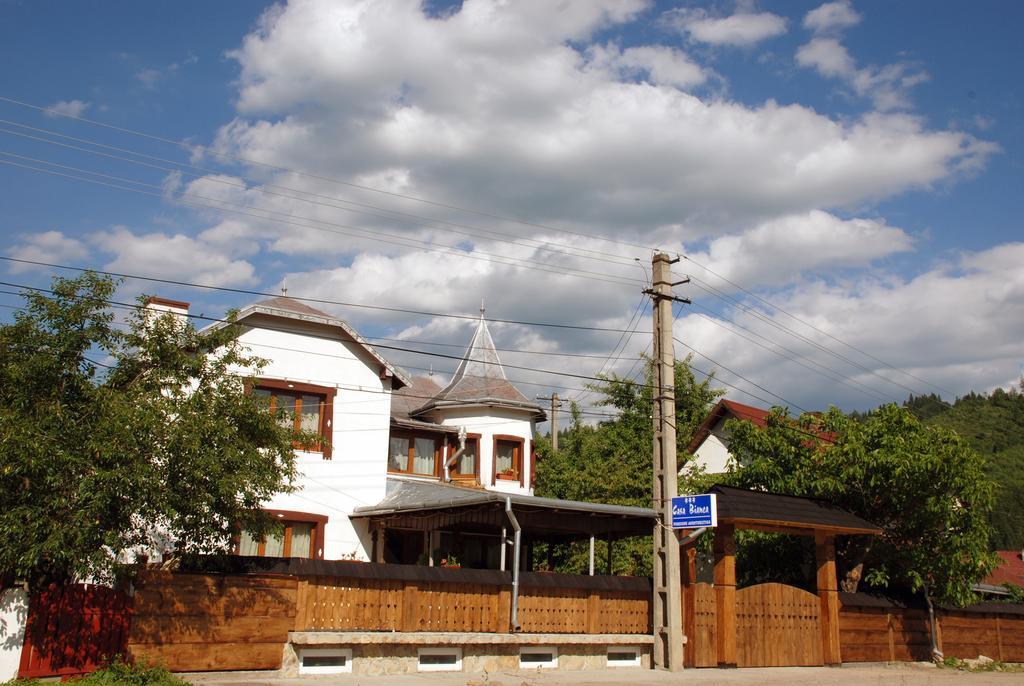 Pensiunea Casa Bianca - Bucovina Vama  Exteriér fotografie